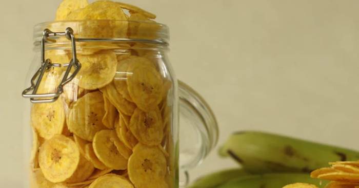 Healthy Snack Idea: Air Fryer Banana Chips Recipe for Weight Loss